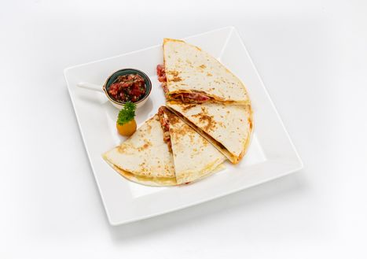 Кесадилья с курицей доставка